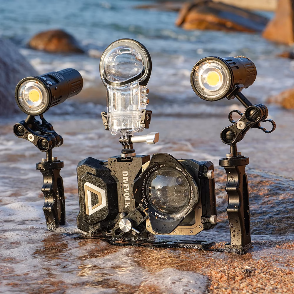 DIVEVOLK Cold Shoe to Action Camera Conversion Adapter - Image 7